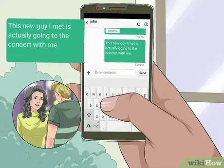 Imagen titulada Make a Guy Jealous Through Texting Step 5