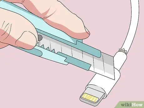 Imagen titulada Charge Your iPhone without a Charging Block Step 13