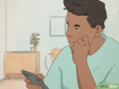 Imagen titulada When a Girl Texts Sorry for the Late Reply Step 2