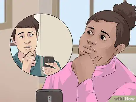 Imagen titulada Make a Guy Jealous Through Texting Step 7