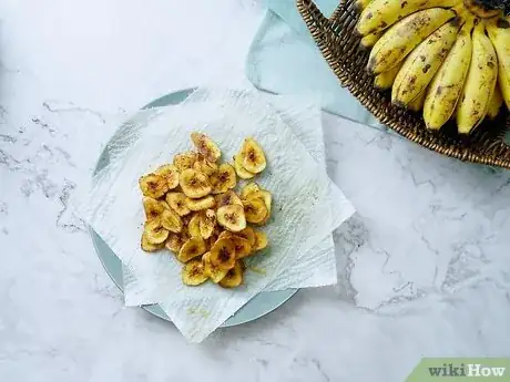 Imagen titulada Make Banana Chips Step 12