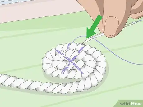 Imagen titulada Make a Rope Basket Step 24