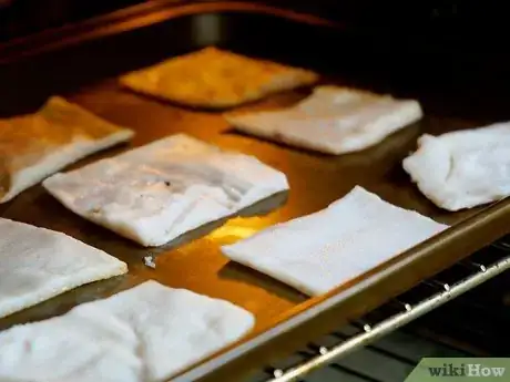 Imagen titulada Make Pork Rinds Step 6