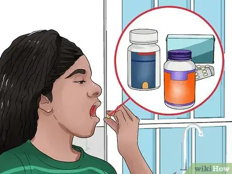 Imagen titulada Clean Teeth With Braces Step 7