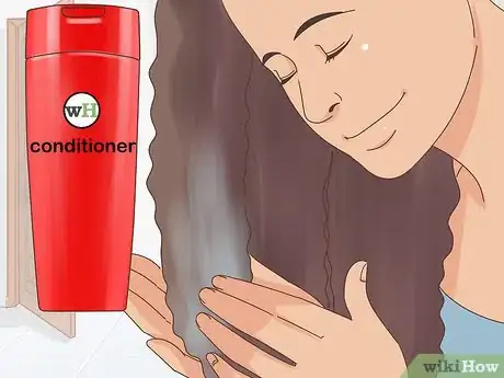 Imagen titulada Deep Condition Your Hair Step 10