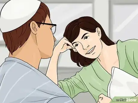 Imagen titulada Flirt with a Sagittarius Step 6