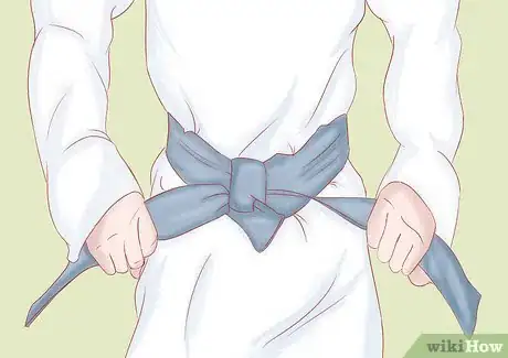 Imagen titulada Become a Martial Arts Instructor Step 3