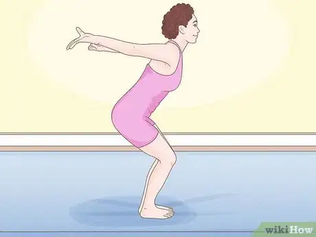 Imagen titulada Do a Standing Back Flip from the Ground Step 2