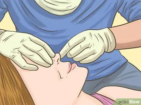 Imagen titulada Change a Nose Piercing Step 15