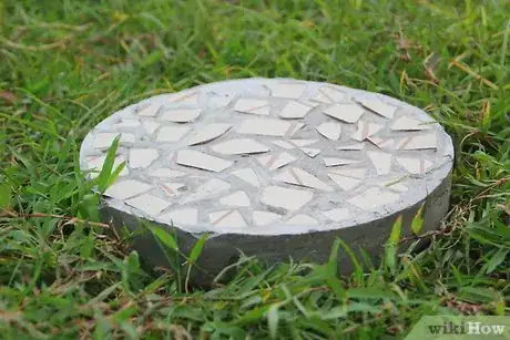 Imagen titulada Make Stepping Stones Step 13