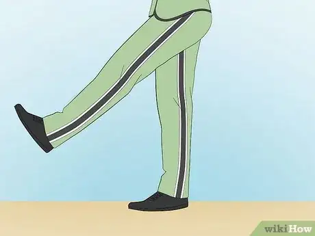 Imagen titulada March In Marching Band Step 11