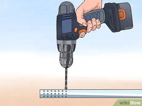 Imagen titulada Make Your Own Underwater Aquarium Filter Step 4