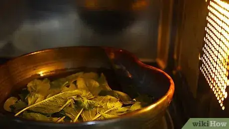 Imagen titulada Blanch Spinach Step 10