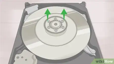 Imagen titulada Destroy a Hard Drive Step 6
