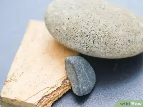 Imagen titulada Identify Igneous Rocks Step 1