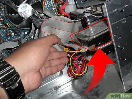 Imagen titulada Remove a Hard Drive Step 4