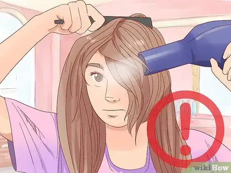 Imagen titulada Grow out Bangs Step 12