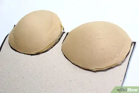 Imagen titulada Make Fake Breasts Step 12