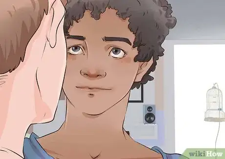 Imagen titulada Attract an Older Boy Step 8