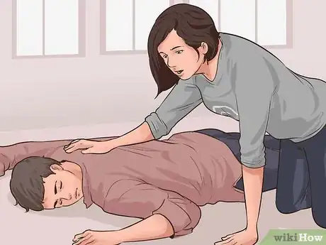 Imagen titulada Do Basic First Aid Step 3