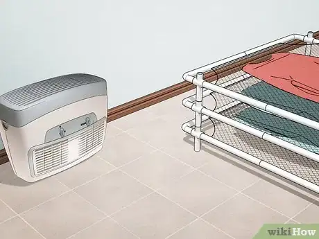Imagen titulada Dry Clothes in a Humid Climate Step 6