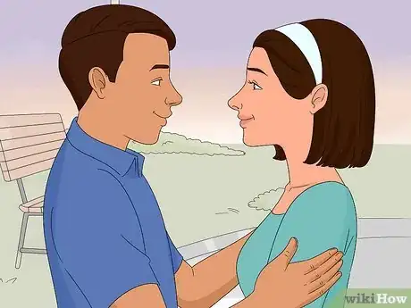 Imagen titulada Kiss a Girl Smoothly with No Chance of Rejection Step 6