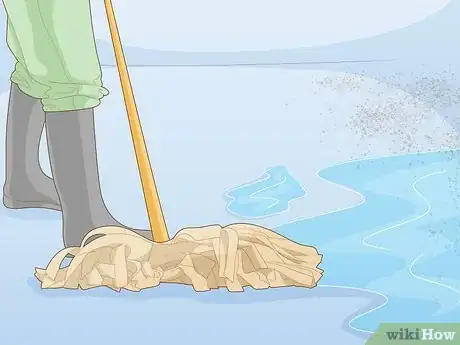 Imagen titulada Paint a Pool Step 3