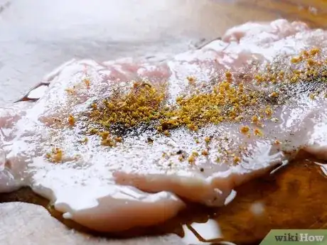 Imagen titulada Prepare Boneless Skinless Chicken Thighs Step 5