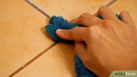 Imagen titulada Clean Grout Step 19
