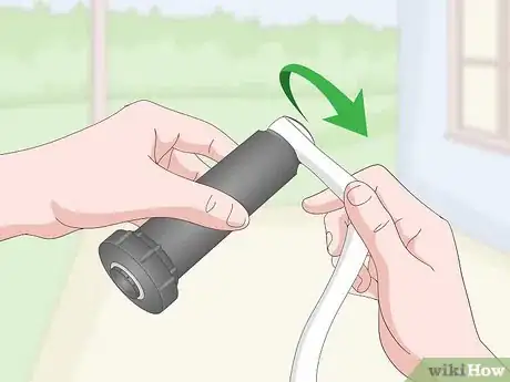 Imagen titulada Repair a Pop up Sprinkler Head Step 6
