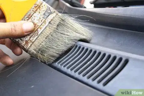 Imagen titulada Clean Car AC Vents Step 6