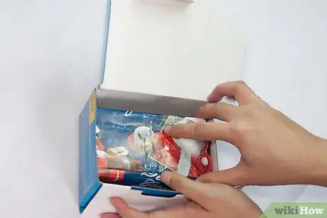 Imagen titulada Prank Someone with a Layered Christmas Gift Step 4