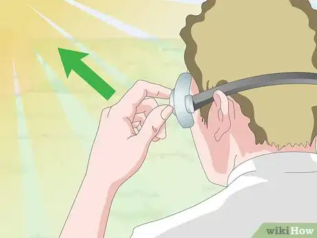 Imagen titulada See Infrared Light Step 10