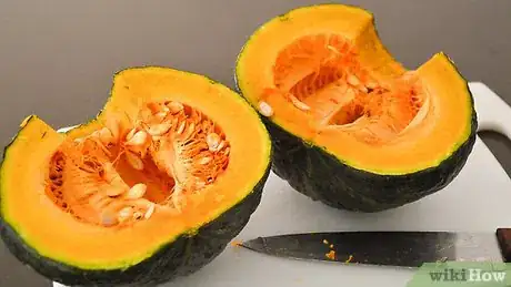 Imagen titulada Bake Kabocha Squash Step 2