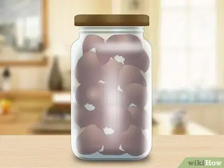 Imagen titulada Eat a Raw Chestnut Step 3