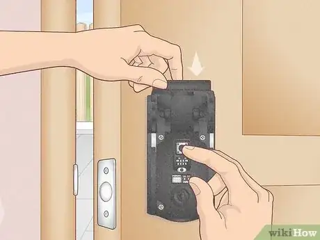 Imagen titulada Change Kwikset Lock Code Step 14
