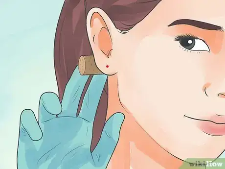 Imagen titulada Pierce Your Ear Step 9