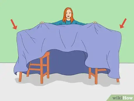 Imagen titulada Make a Great Pillow Fort Step 19