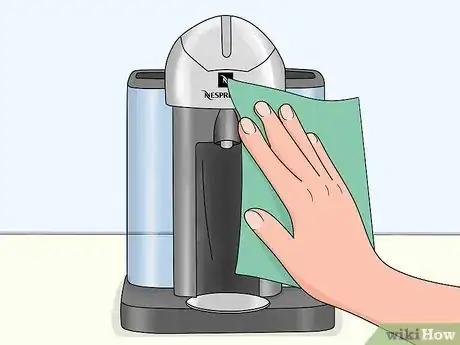Imagen titulada Clean a Nespresso Machine Step 4