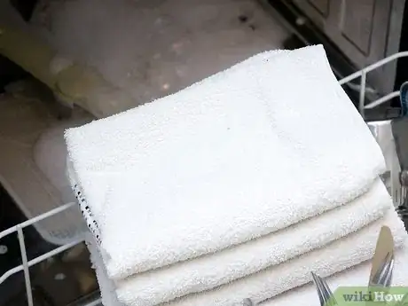 Imagen titulada Remove Dish Soap from a Dishwasher Step 2
