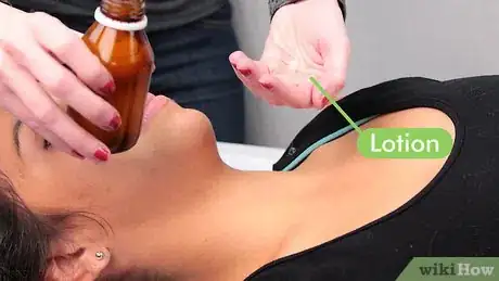 Imagen titulada Give a Neck Massage Step 17