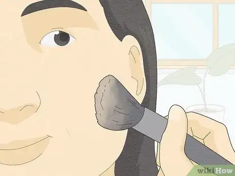 Imagen titulada Cover Vitiligo Patches with Makeup Step 6