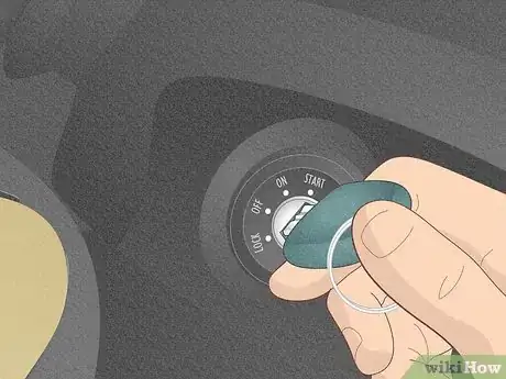 Imagen titulada Change a Fuel Filter Step 4