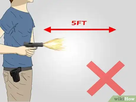 Imagen titulada Do a Tactical Quickdraw With a Pistol Step 3Bullet1