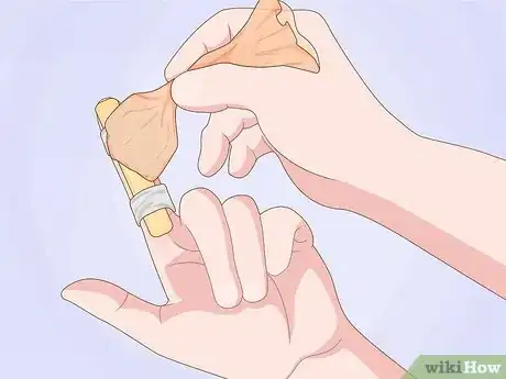 Imagen titulada Splint a Finger Step 4