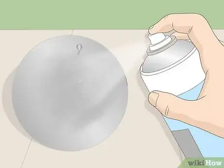 Imagen titulada Make a Disco Ball with CDs Step 7