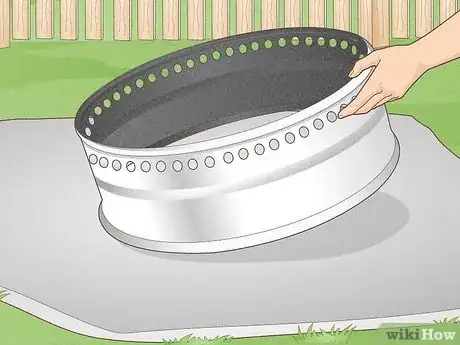 Imagen titulada Make a Smokeless Fire Pit Step 5