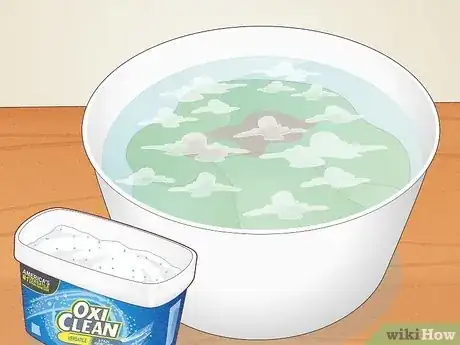Imagen titulada Use Oxiclean Step 2