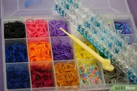 Imagen titulada Make a Ladder Bracelet on the Rainbow Loom Step 1Bullet1