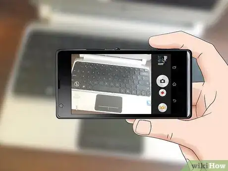 Imagen titulada Clean a Laptop Keyboard Step 9